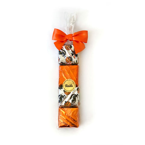 4 mint squares foil wrapped with Halloween colours and tied with a bow!